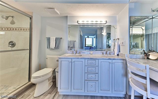 26131 Hickory BLVD 1N, Bonita Springs, FL 34134