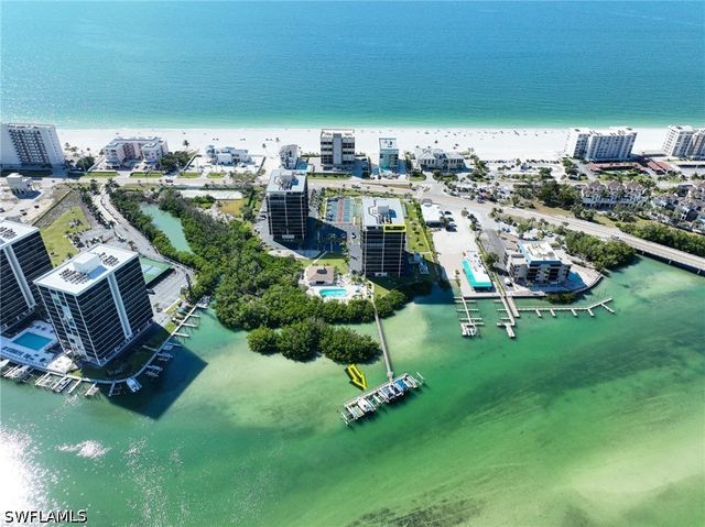 26131 Hickory BLVD 1N, Bonita Springs, FL 34134