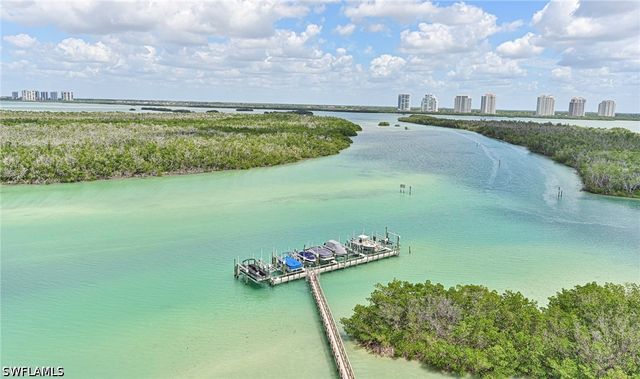 26131 Hickory BLVD 1N, Bonita Springs, FL 34134