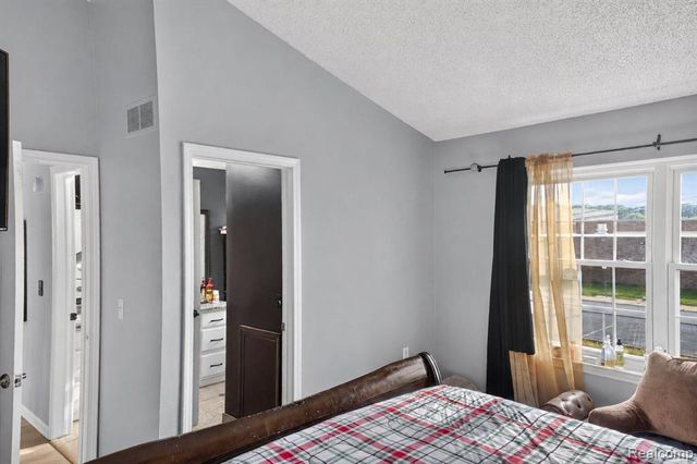 1930 W Williams Circle, Westland, MI 48186