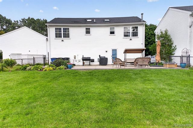 1930 W Williams Circle, Westland, MI 48186