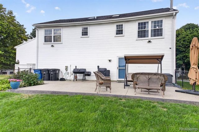 1930 W Williams Circle, Westland, MI 48186
