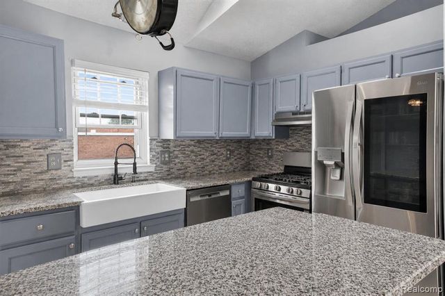 1930 W Williams Circle, Westland, MI 48186