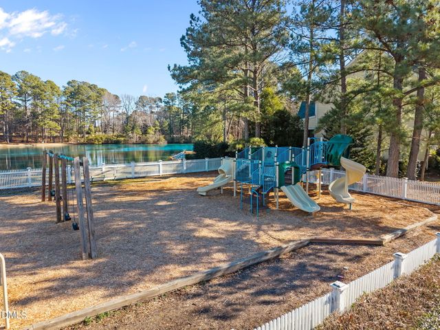 225 Kenmont Drive, Holly Springs, NC 27540