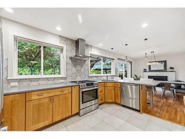 890 Toedtli Dr, Boulder, CO 80305