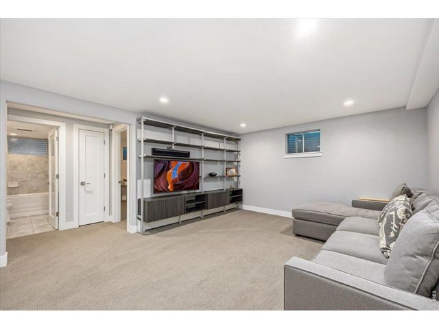 890 Toedtli Dr, Boulder, CO 80305