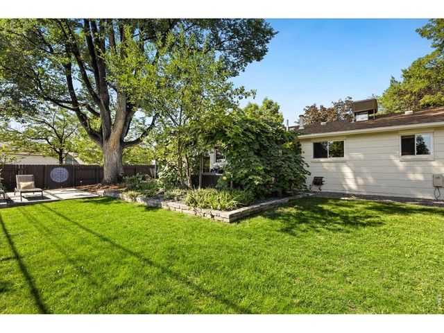 890 Toedtli Dr, Boulder, CO 80305
