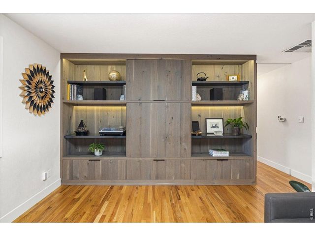 890 Toedtli Dr, Boulder, CO 80305