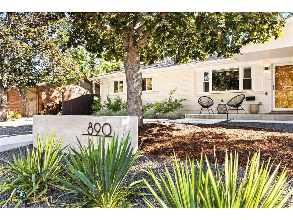 890 Toedtli Dr, Boulder, CO 80305