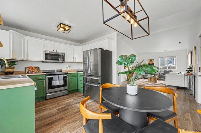 620 S Stuart Street, Denver, CO 80219