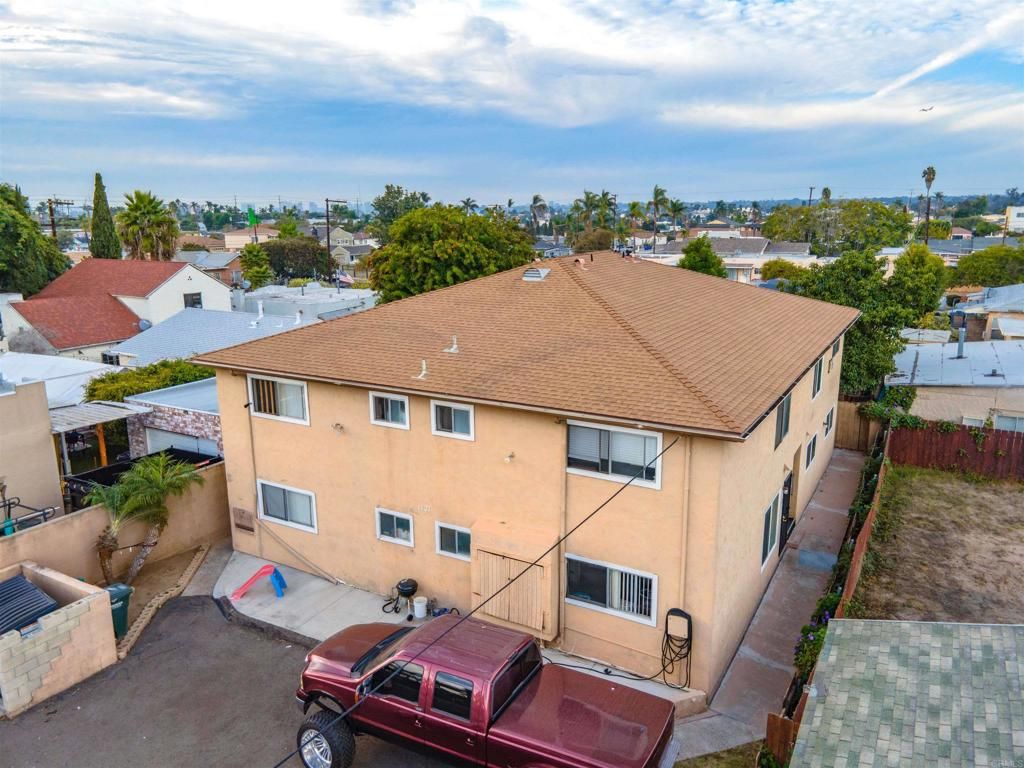 1121 E 6TH, National City, CA 91950 — exterior
