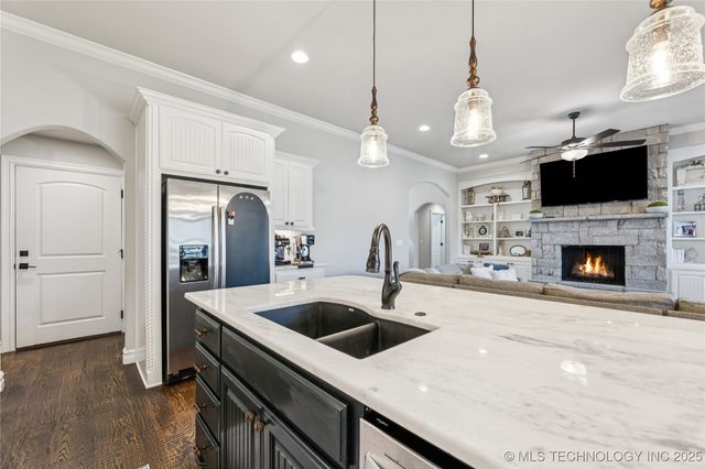 2920 E Portland Place, Broken Arrow, OK 74014