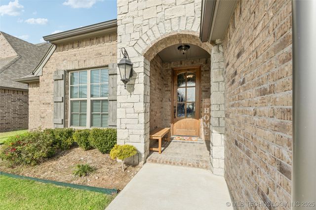 2920 E Portland Place, Broken Arrow, OK 74014