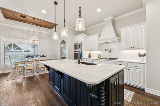 2920 E Portland Place, Broken Arrow, OK 74014