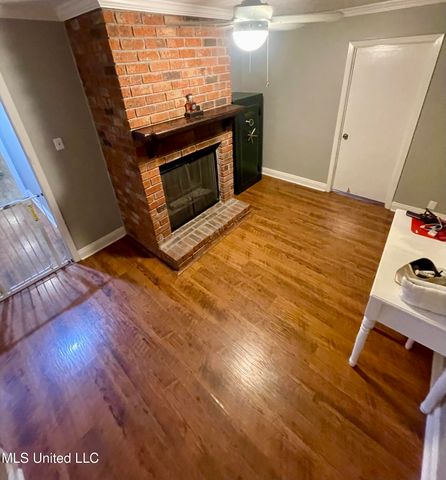 403 Lindberg Avenue, Natchez, MS 39120