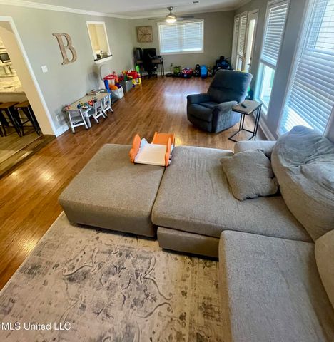 403 Lindberg Avenue, Natchez, MS 39120
