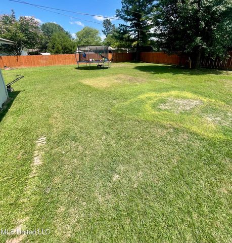 403 Lindberg Avenue, Natchez, MS 39120