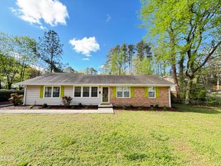 817 Chatham Lane, Raleigh, NC 27610