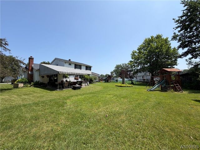 52 Wyndmoor Court, Cheektowaga, NY 14043