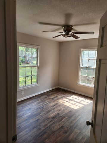 1802 N 11th Street, Waco, TX 76707