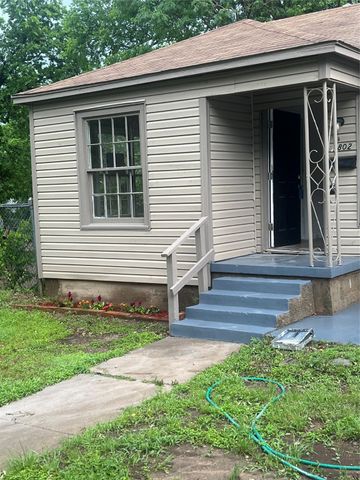 1802 N 11th Street, Waco, TX 76707