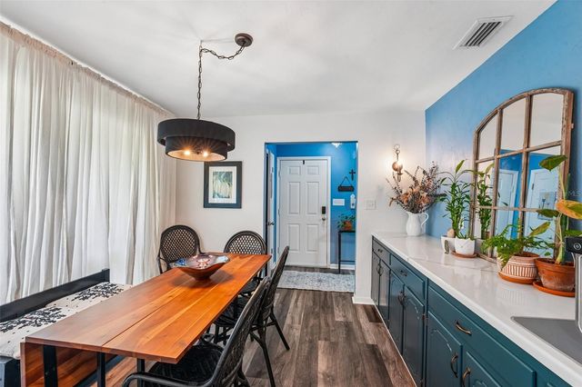 5212 NW 56TH COURT, Gainesville, FL 32653