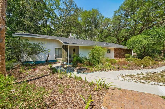 5212 NW 56TH COURT, Gainesville, FL 32653
