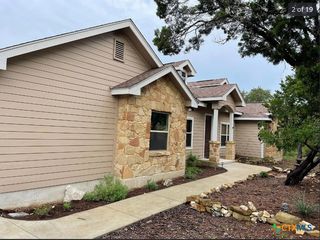 3948 Summit Drive, New Braunfels, TX 78132