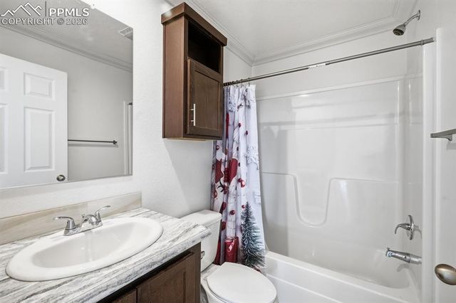 2203 W 15th Street, Pueblo, CO 81003