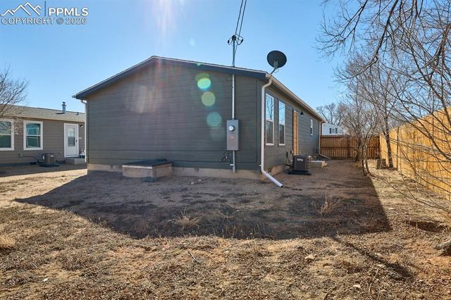 2203 W 15th Street, Pueblo, CO 81003