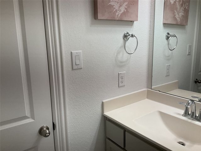 2008 Johnson Road, Mansfield, TX 76063