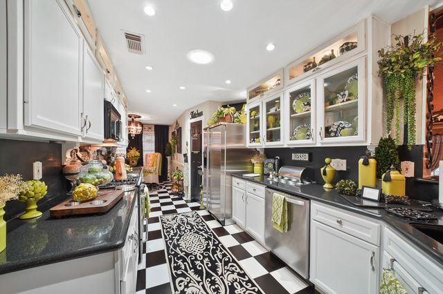 4610 Russett Place S, Pearland, TX 77584