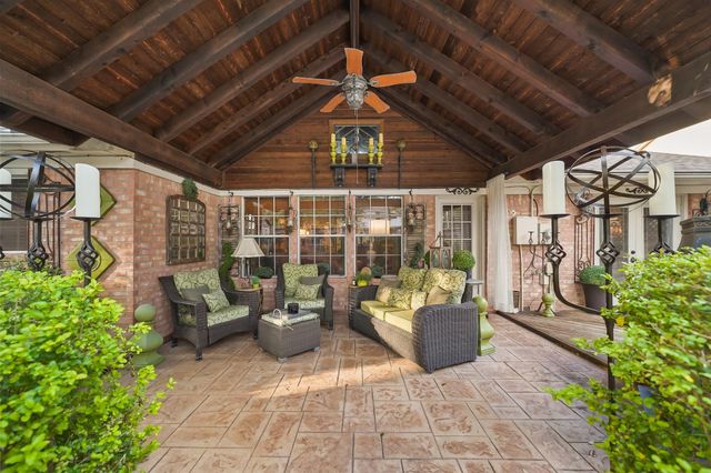 4610 Russett Place S, Pearland, TX 77584