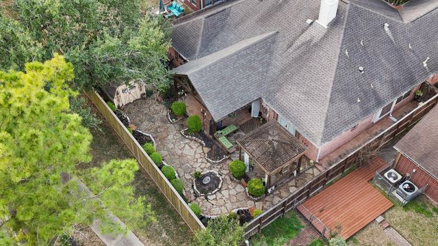 4610 Russett Place S, Pearland, TX 77584