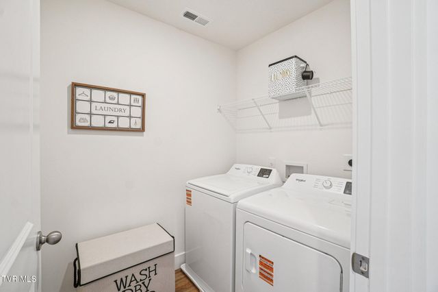 313 Alta Tree Blvd, Johnson City, TN 37604