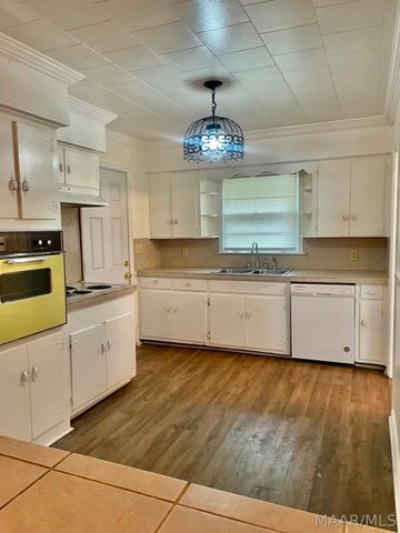 688 Joryne Street, Montgomery, AL 36109