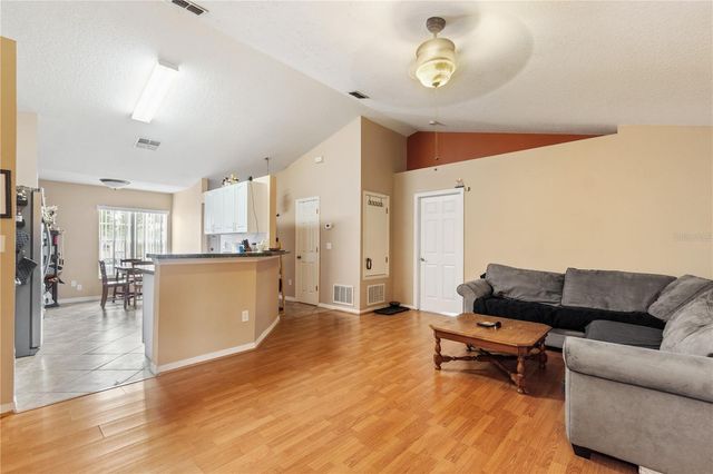 646 PARK VALLEY CIRCLE, Minneola, FL 34715