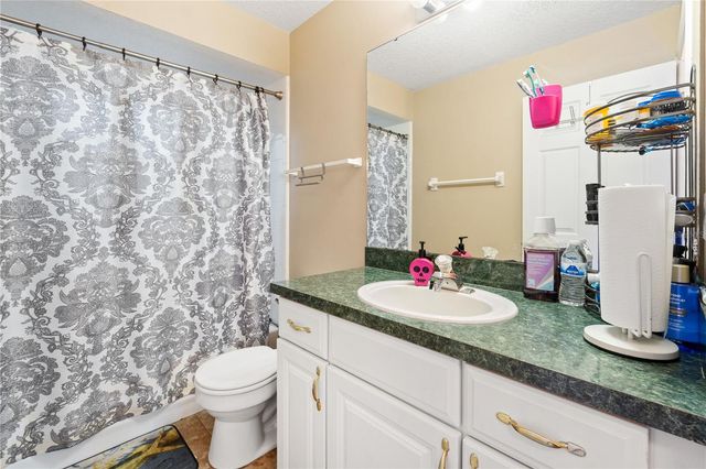 646 PARK VALLEY CIRCLE, Minneola, FL 34715