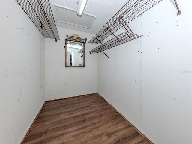 647 FOXWOOD BOULEVARD, Englewood, FL 34223