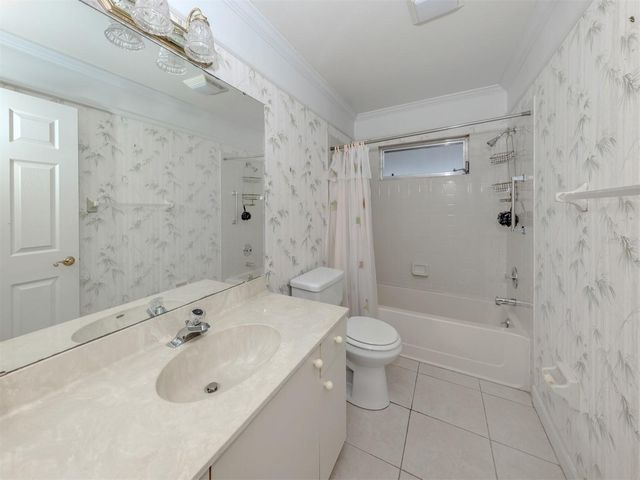 647 FOXWOOD BOULEVARD, Englewood, FL 34223