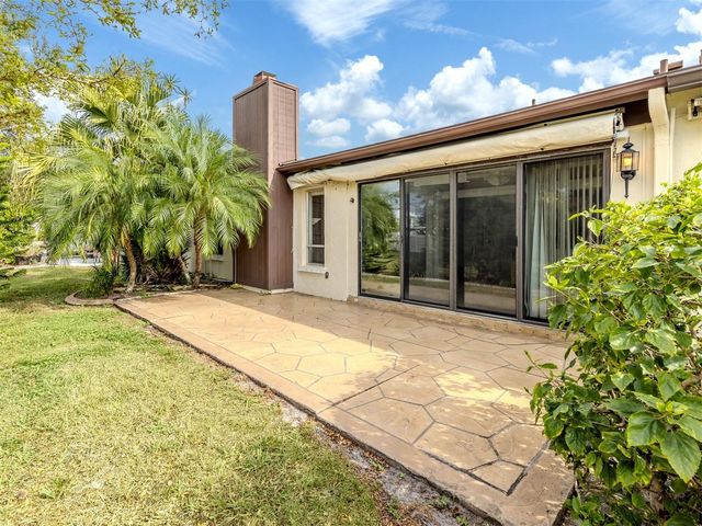 647 FOXWOOD BOULEVARD, Englewood, FL 34223