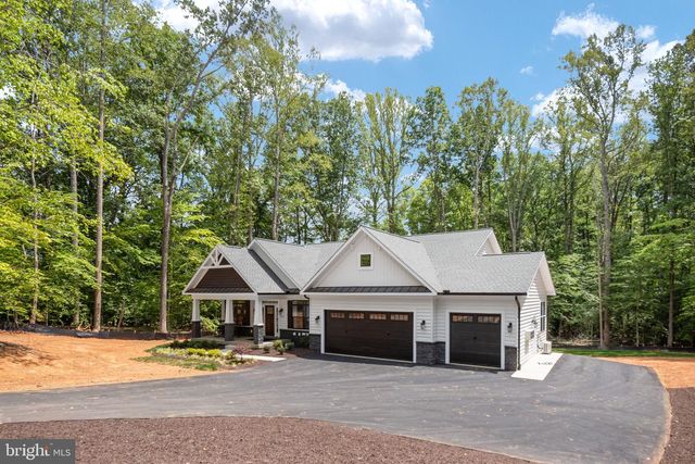 142 CHESAPEAKE DR, Stafford, VA 22554