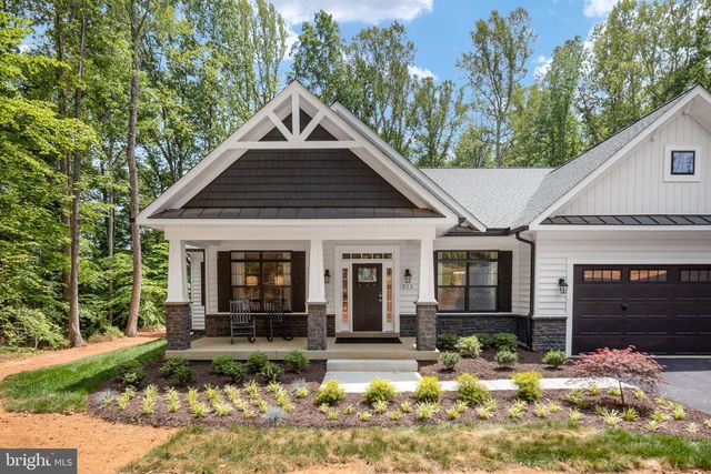 142 CHESAPEAKE DR, Stafford, VA 22554