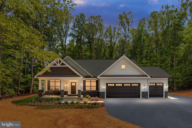 142 CHESAPEAKE DR, Stafford, VA 22554