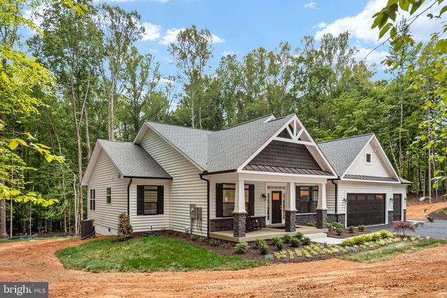 142 CHESAPEAKE DR, Stafford, VA 22554