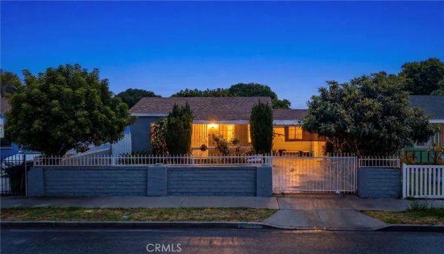 1818 N Rose, Compton, CA 90221