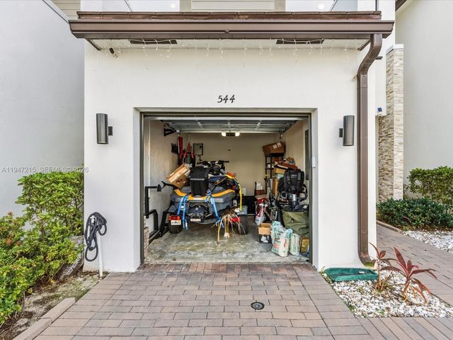 544 NE 206th Lane, Miami, FL 33179