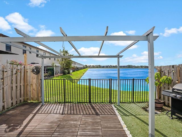 544 NE 206th Lane, Miami, FL 33179