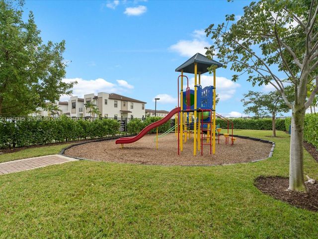 544 NE 206th Lane, Miami, FL 33179
