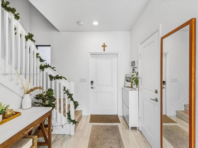 544 NE 206th Lane, Miami, FL 33179